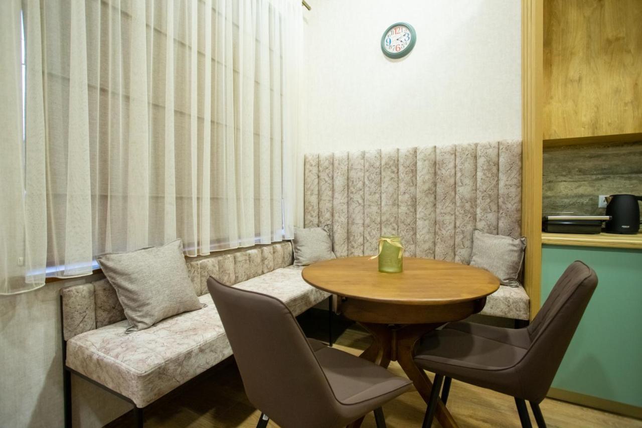 Nino'S Cosy Apartment Kutaisi Zewnętrze zdjęcie